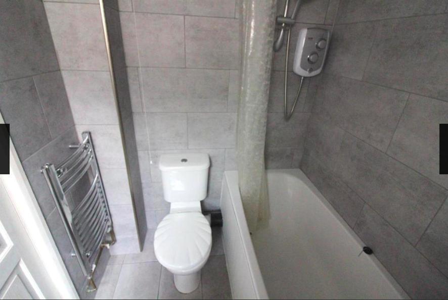Private Double Room Near City Centre, Coventry Exterior photo