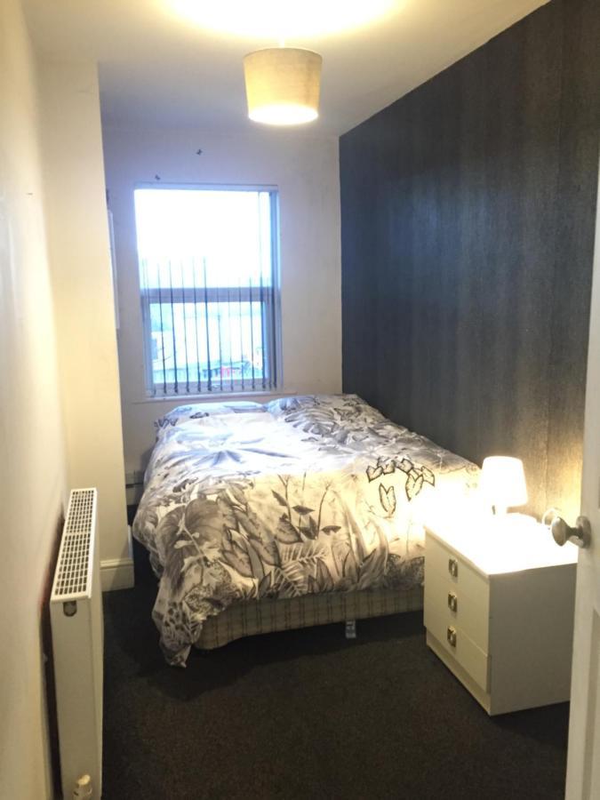 Private Double Room Near City Centre, Coventry Exterior photo